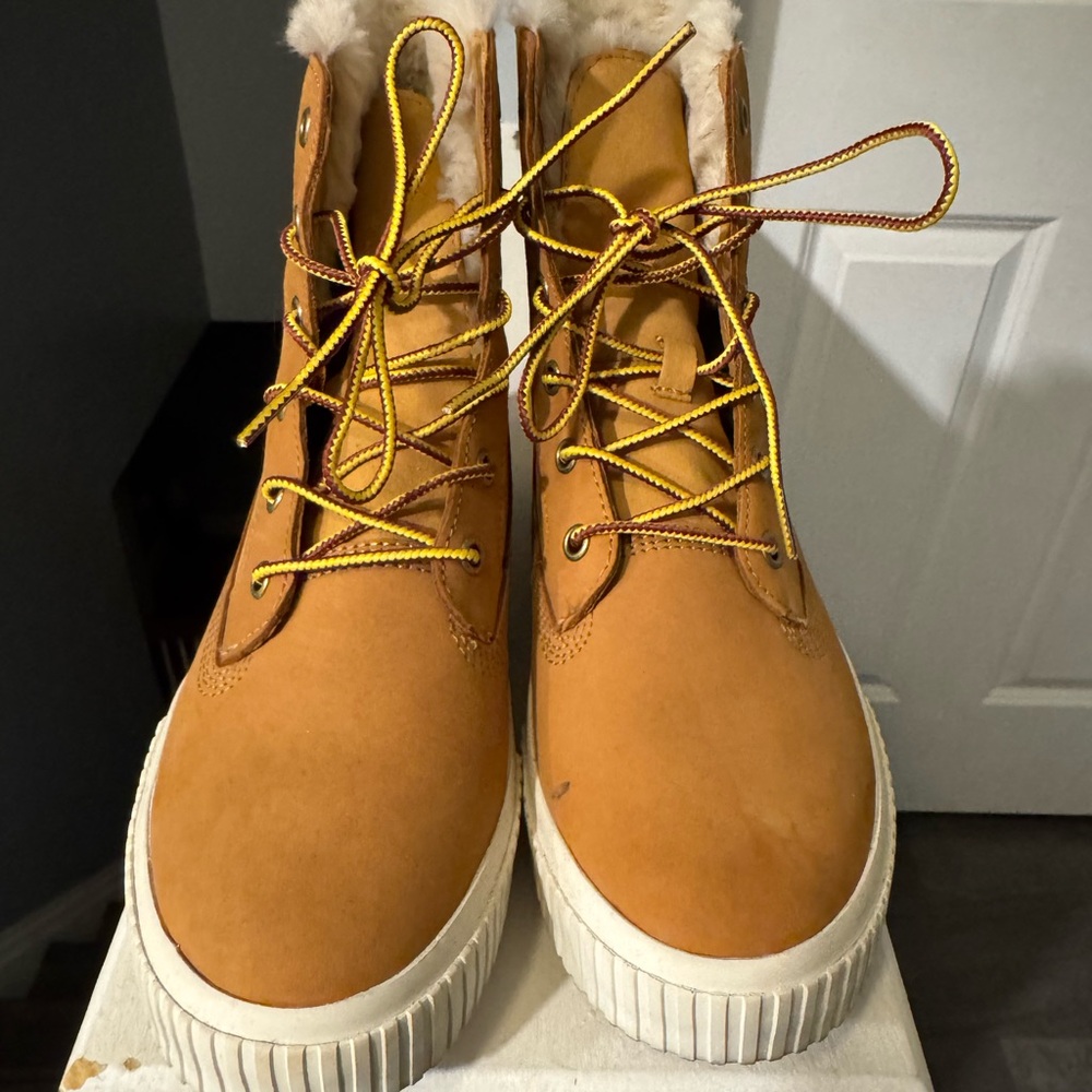 Timberland Tan Winter Boots with Yellow Laces